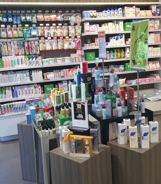 Pils oranžā aptieka Apotheka franšize 2016.gads